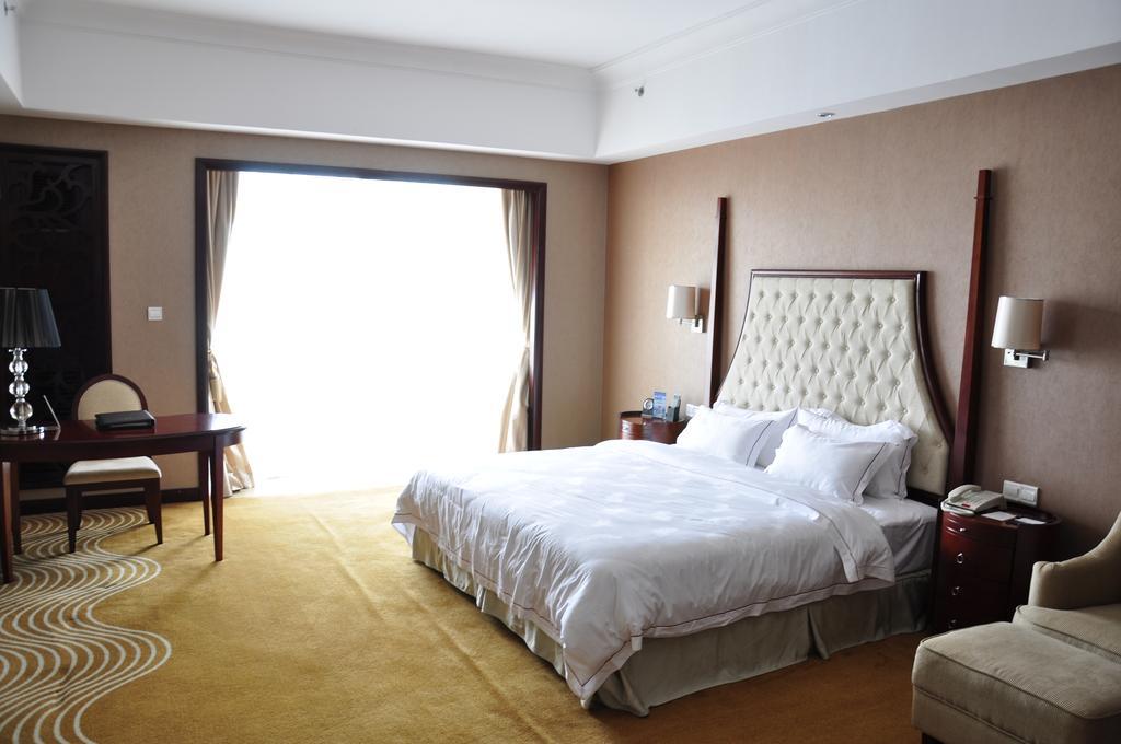 Country Garden Phoenix Hotel Huangshan Exterior photo